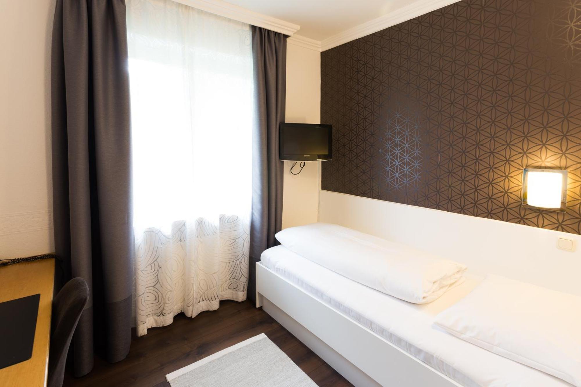 Hotel Villa Solln Мюнхен Номер фото